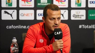 محمد عمر: نثق في قدرات تامر مصطفى على عودة زعيم الثغر لمكانته