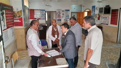 وكيل وزارة الصحة يجري زيارة مفاجئة بمركز طبى في دمياط الجديدة