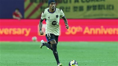 رافينيا على أعتاب أرقام قياسية كثيرة أمام خيتافي