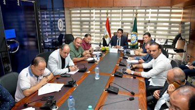 نائب محافظ الدقهلية يتولي رئاسة اجتماع الأمانة لمجلس إدارة المنطقة الصناعية بجمصة