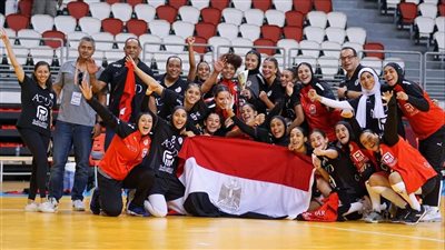بنات منتخب مصر يفزن ببطولة كأس إفريقيا لكرة اليد بعد ذبح تونس 