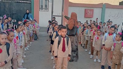 بالصور.. جولات ميدانية مكثفة بمدارس البحيرة لمتابعة انتظام العملية التعليمية بالعام الدراسي الجديد