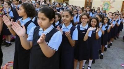 سقط في طابور الصباح.. تفاصيل وفاة مدير مدرسة بقنا