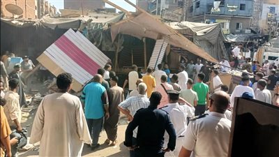 حملة موسعة لرفع ومصادرة 85 حالة إشغال بشوارع شهيرة فى أسوان