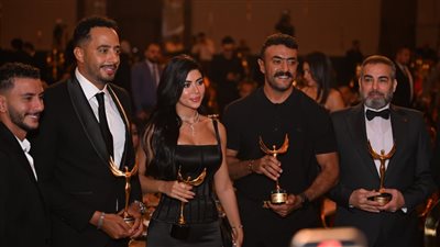 تكريم نجوم الفن والإعلام في الدورة الـ16 من مهرجان الفضائيات العربية (صور)