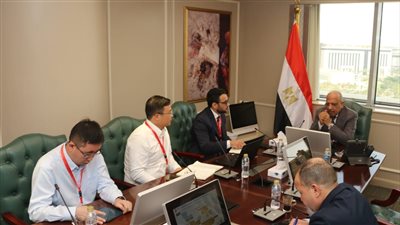 وزير الكهرباء: نمتلك سوقا محلية واعدة.. وخطة لتصنيع مهمات الطاقات المتجددة