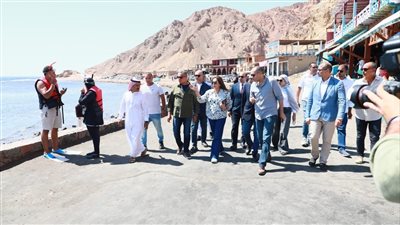 «عوض» توجه بتطوير خدمات محمية «أبو جالوم» بمنطقة «البلو هول» جنوب سيناء