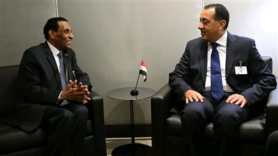 رئيس الوزراء يلتقي نظيره السوداني بمقر الأمم المتحدة بنيويورك