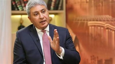 وزير السياحة والآثار يعالج أزمات متراكمة من عقود في قطاع الاثار