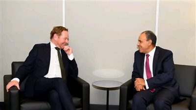 وزير الخارجية يؤكد لنظيره الهولندي تطلع مصر لزيادة الاستثمارات الهولندية بالمناطق الاقتصادية الجديدة