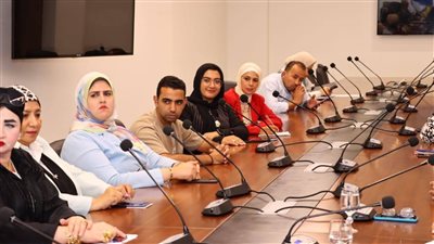 تعرف على أهم ما دار في اجتماع محافظ دمياط بالصحفيين 