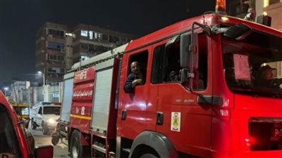 الدفع بـ3 سيارات إطفاء للسيطرة على حريق هائل في شقة سكنية بالساحل