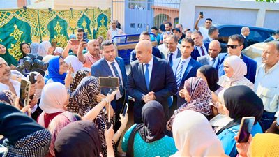 وزير التعليم يجري حوارا مفتوحا مع أولياء الأمور حول«البكالوريا».. ويشدد على الحضور والانضباط 