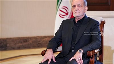 إيران تؤكد تمسكها بالبرنامج النووي وتعلن الاستعداد لأي سيناريو دولي