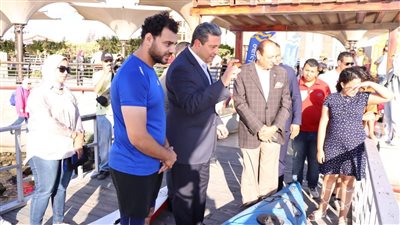 محافظ دمياط يشهد «كاياك» بالنيل ومسابقة الشطرنج خلال أول أيام مهرجان دمياط