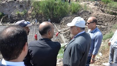 محافظ الدقهلية يتفقد أعمال إنشاء كوبري معلة بطلخا
