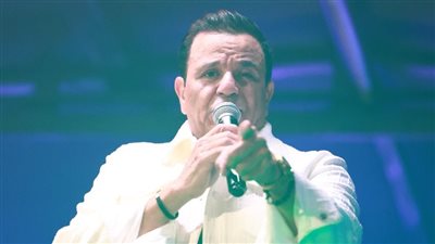 بالصور.. محمد فؤاد يحيي حفلا جماهيريا على كورنيش النيل 