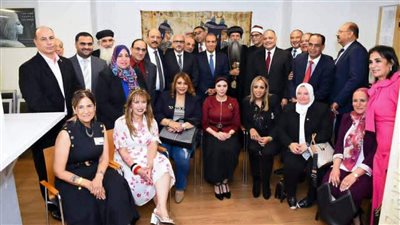 وزير الخارجية من نيويورك: الالتزام بقوانين العمل والإقامة الأمريكية ضمان لحماية المصريين 