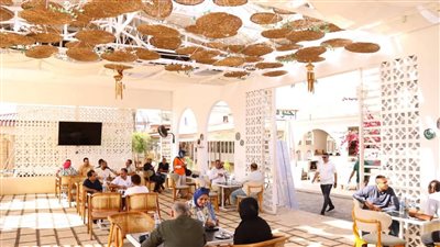 محافظ دمياط يشارك بفعالية «فطارك عندنا» برأس البر