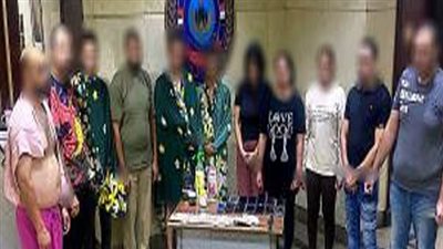 سقوط «قواد» يعرض الساقطات على راغبي المتعة الحرام داخل نادٍ صحى بالقاهرة