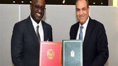 وزيرا خارجية مصر ورواندا يوقعان اتفاقية إعفاء متبادل من التأشيرات للجوازات الرسمية