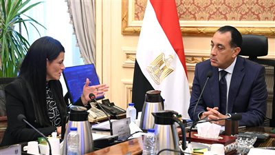 «مدبولي» يوجه بإنهاء مناقشات الخبراء والمختصين بشأن برنامج مهام الوزارات للسنوات الـ5 المقبلة 