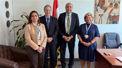 وزير الطيران المدني يلتقي رئيس مجلس المطارات الدولي على هامش اجتماعات 