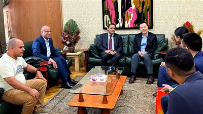 زيارة الوفد الصيني للنقابة وتصاعد أزمة الزملاء بالوفد.. أخبار الوسط الصحفي في أسبوع