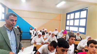 جولة ميدانية لمتابعة انضباط العملية التعليمية بمدارس الرياض في كفر الشيخ