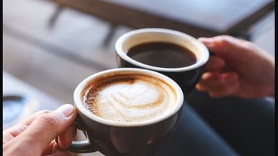 موضة جديدة.. أكياس مركزة من الكافيين تُشكل مخاطر صحية حقيقية