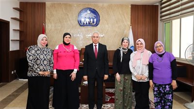 رئيس جامعة المنيا يوجّه بتعزيز خدمات شئون الطلاب بجامعة المنيا الأهلية 