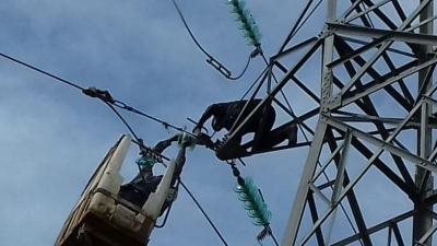 سرقة أبراج الكهرباء في أطفيح.. سقوط عصابة الحديد والخردة في قبضة المباحث