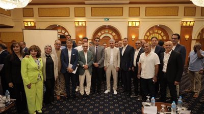 وزير السياحة والآثار يواصل زيارته للأقصر بعقد لقاء موسع مع مستثمري السياحة بالأقصر وأسوان