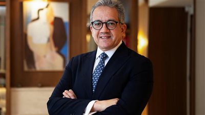 وزير السياحة والآثار يُهنئ الدكتور خالد العناني على فوزه بمنصب المدير العام لمنظمة اليونسكو