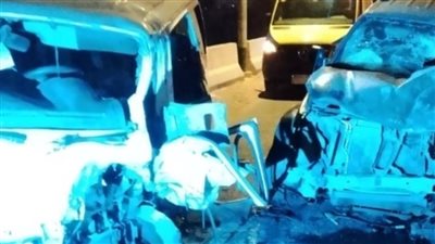 بالأسماء.. إصابة 11 شخصًا في حادث تصادم ميكروباص وملاكي بأسيوط