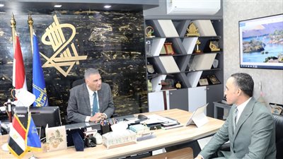 محافظ أسوان يوجه بإنهاء ملفات الخطة الاستثمارية لدعم المشروعات