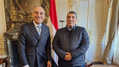 السفير المصري بفرنسا يستقبل رئيس جمعية بيوت الشباب المصرية