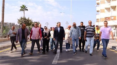 محافظ دمياط يفتتح الشارع الحربى بعد تنفيذ مشروع تطويره