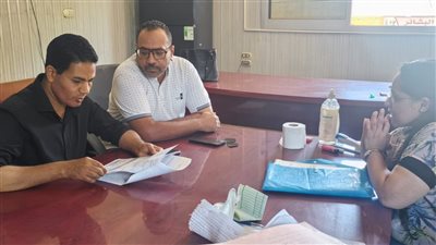 بالصور.. «وكيل الصحة» يتفقد سير العمل بالمنشآت الصحية غرب الأقصر