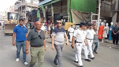 حملات مكبرة لإزالة الإشغالات والتعديات بشوارع الحميدي والتجاري والثلاثيني في بورسعيد