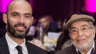 عمر حسن يوسف ساخرا من أغنية تامر حسني لمهرجان نقابة الممثلين: حاجة غريبة وتضحك