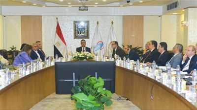 وزير التموين: تطوير وهيكلة القابضة للصناعات الغذائية لضمان استقرار الأسعار