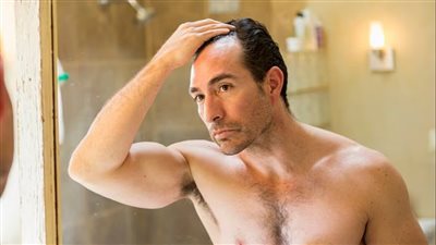 هل تساعد المشروبات الغازية على نمو الشعر؟