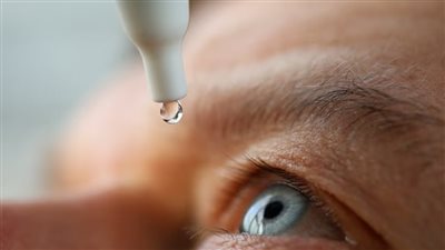 ما هي حالة جفاف العين؟ وهل يمكن علاجها؟