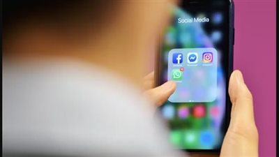 دراسة: تصفح الإنترنت ليس المشكلة.. ولكن متى يحدث ذلك؟