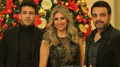 بعد خضوعها لجراحه دقيقة.. عمرو محمود ياسين يطمئن الجمهور على زوجته