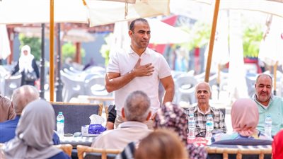 جلسة ناجحة لقائمة الخطيب مع رواد الأهلي