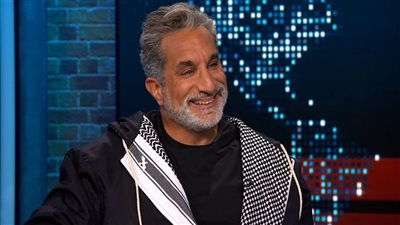 باسم يوسف: والدتي اتشتمت بسبب محتوايا على «يوتيوب»