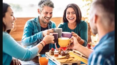 هل يمكن إبطاء الشيخوخة من خلال العلاقات الاجتماعية؟