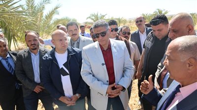 محافظ الجيزة يتفقد الأعمال الإنشائية بالمدرسة الزراعية الثانوية بالواحات البحرية